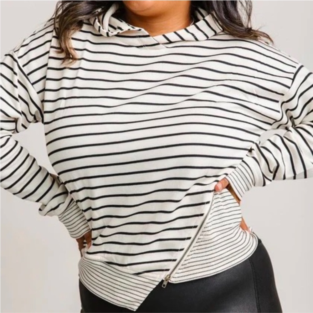 NWOT. Doe & Rae Striped Zipper Lightweight Hoodie